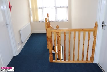 7 bed house, Gresham, Near university, Middlesbrough, TS14LJ - Image 2